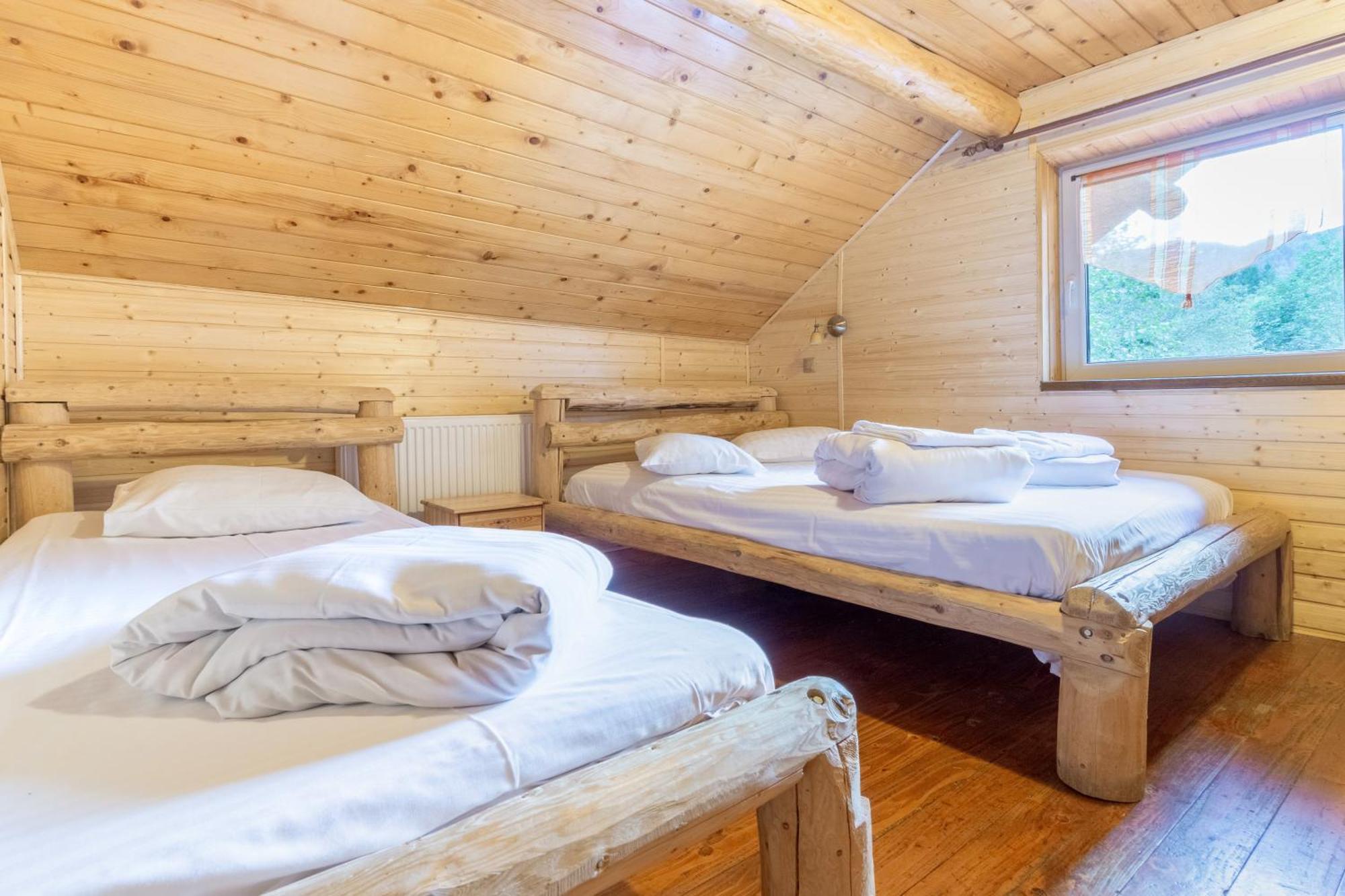Resort 7 Crai - Cabana Baciu Zărneşti Exteriör bild