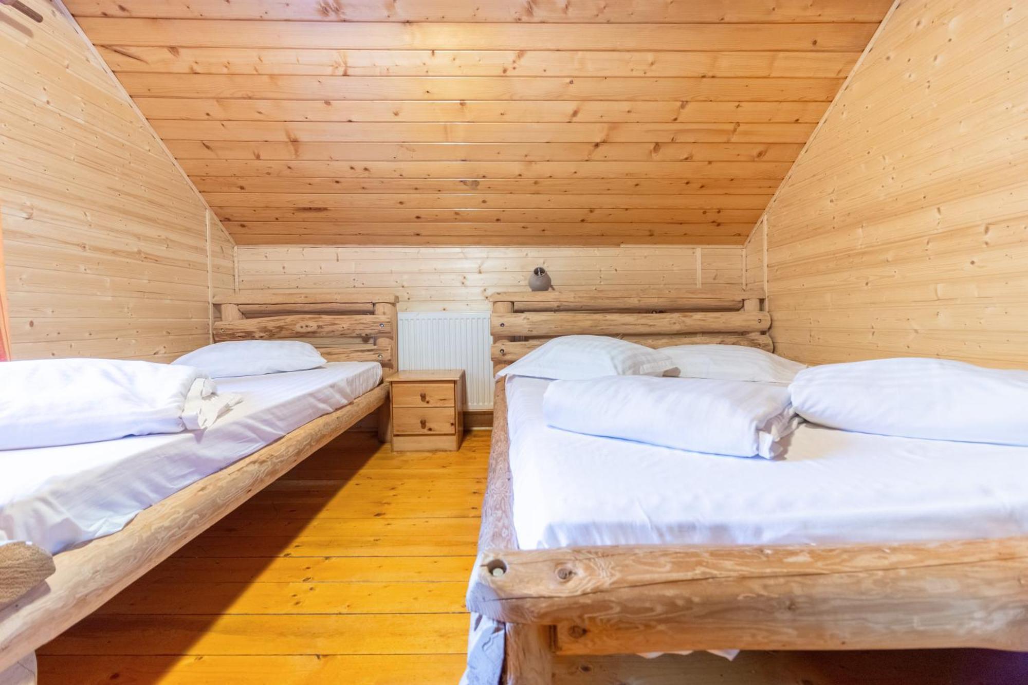 Resort 7 Crai - Cabana Baciu Zărneşti Exteriör bild